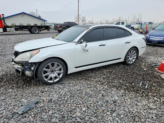 2013 Hyundai Equus Signature