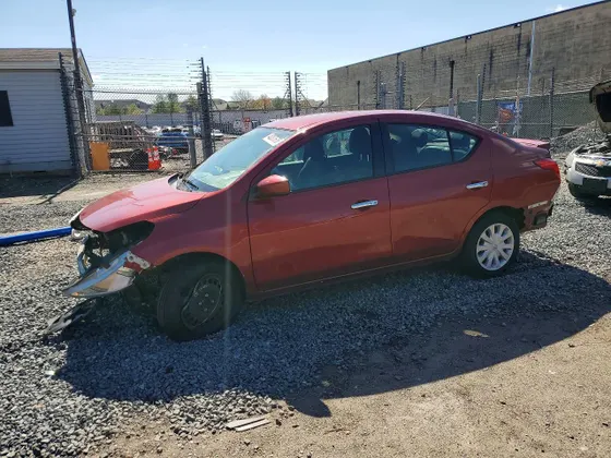 2019 Nissan Versa Sedan S
