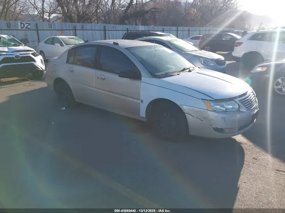 2004 Saturn ION ION 2