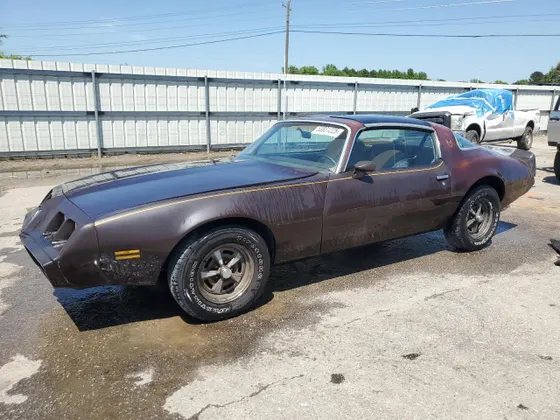 1981 Pontiac Firebird