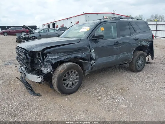 2025 Toyota 4Runner SR5