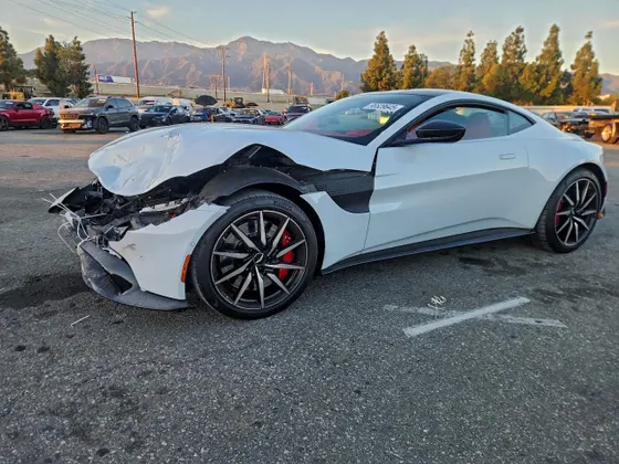 2019 Aston Martin Vantage