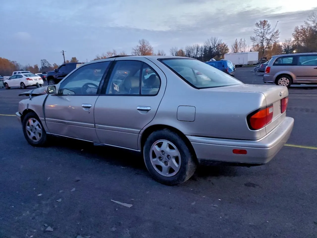 1995 INFINITI G20