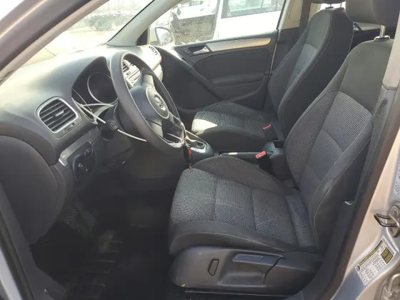 2011 Volkswagen Golf