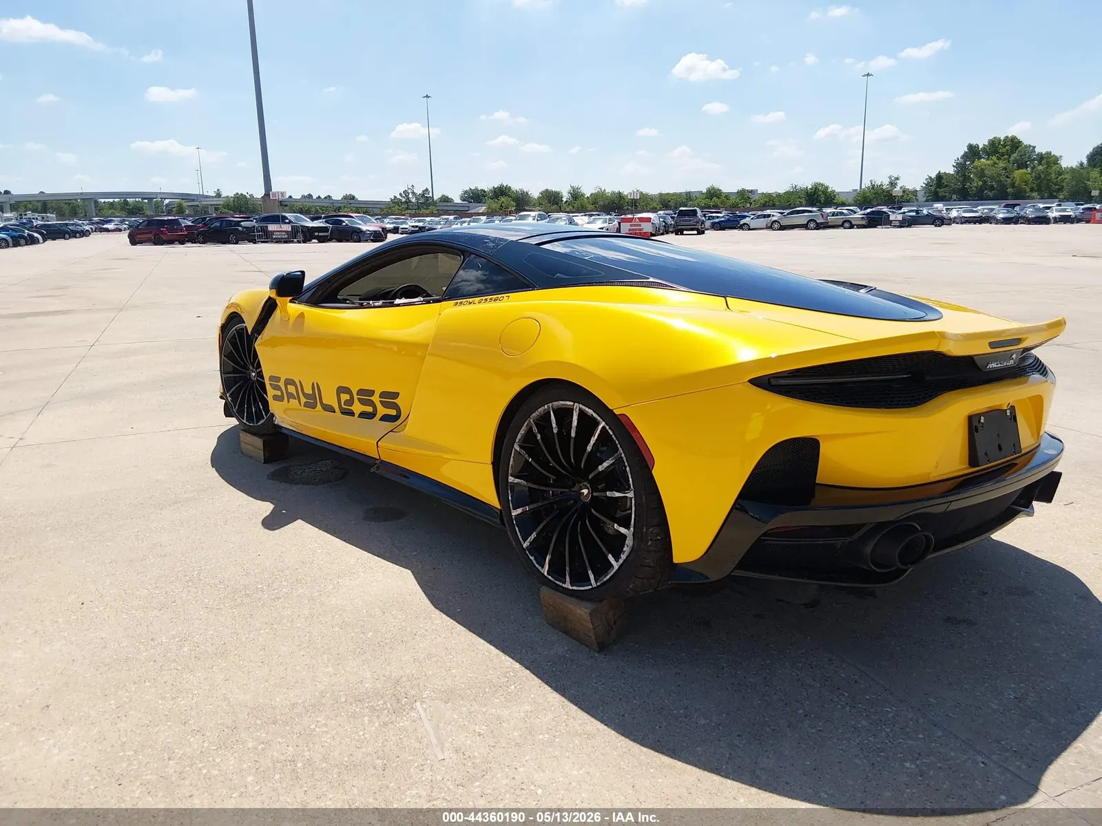 2021 McLaren GT COUPE