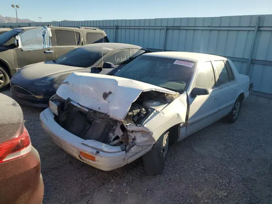 1993 Plymouth Acclaim