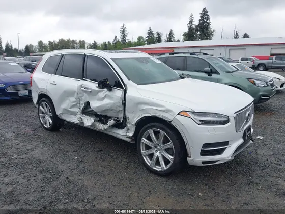 2017 Volvo XC90 Inscription