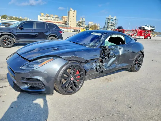 2020 Jaguar F-TYPE R