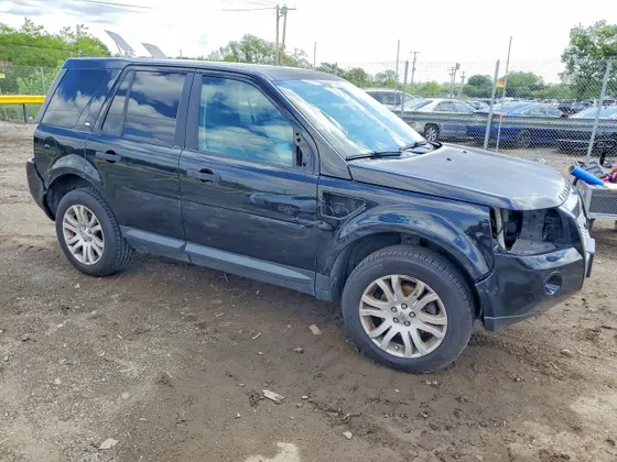 2008 Land Rover LR2 SE