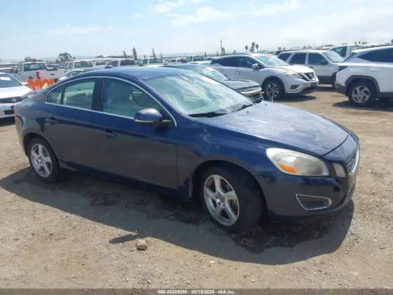 2013 Volvo S60 T5 Premier