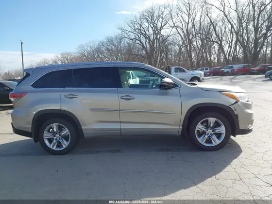 2015 Toyota Highlander Limited Platinum