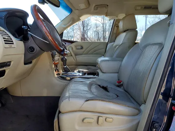 2017 INFINITI QX80
