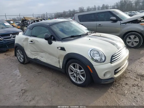2015 MINI Cooper Coupe COOPER