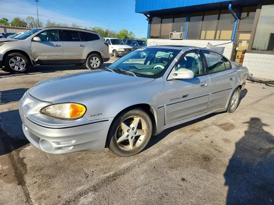 2001 Pontiac Grand Am GT1