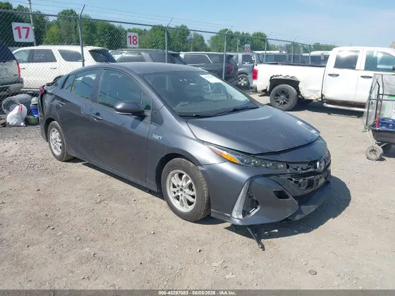 2022 Toyota Prius Prime XLE