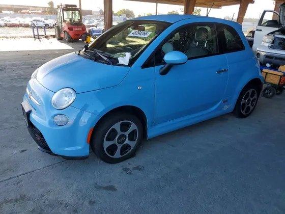 2016 FIAT 500e 500