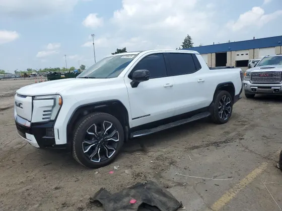 2025 GMC Sierra EV Extended Range Denali