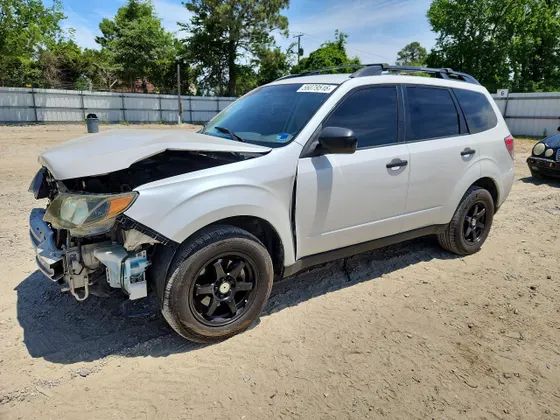 2010 Subaru Forester 2.5X