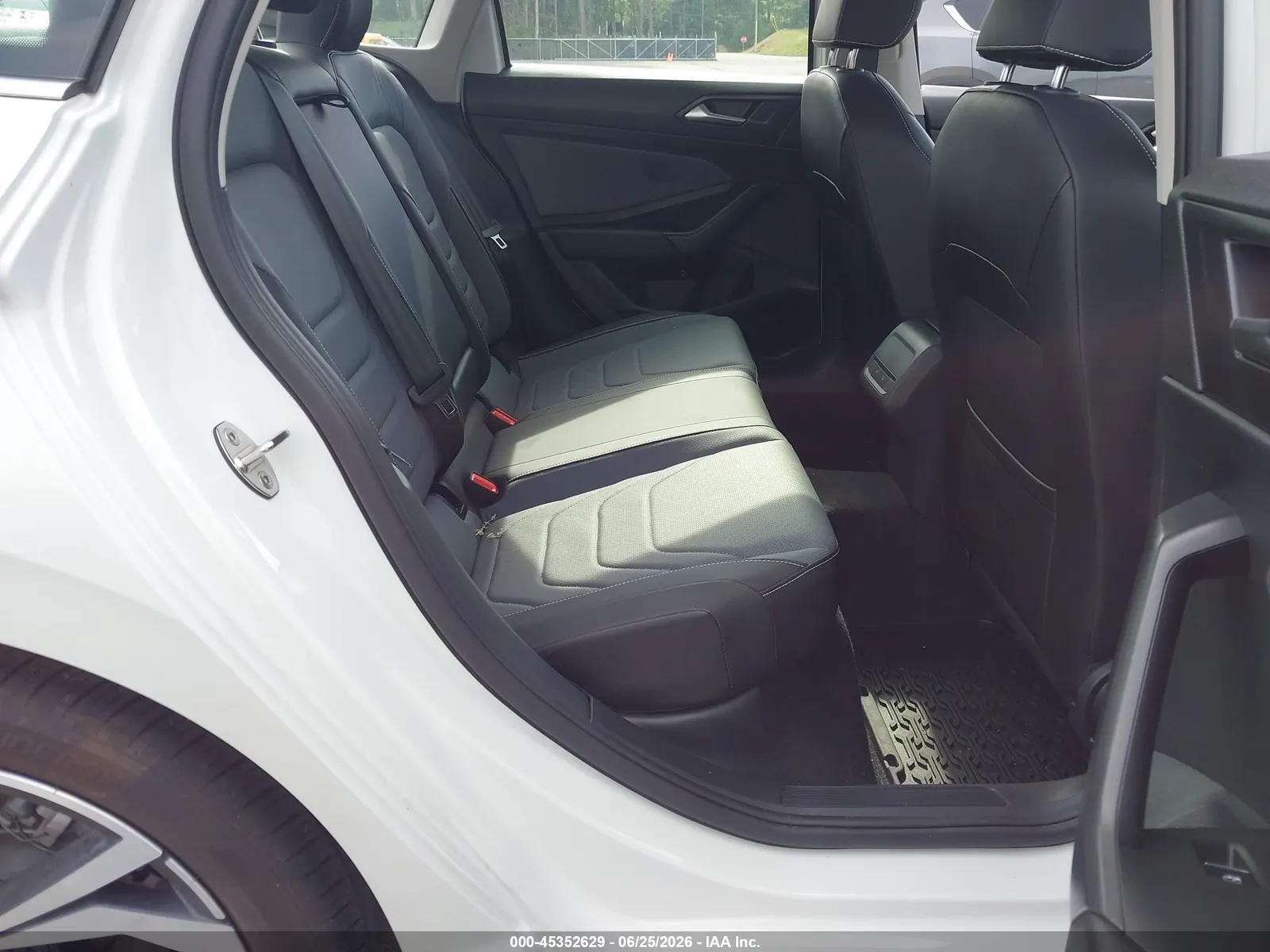 2025 Volkswagen Jetta SEL