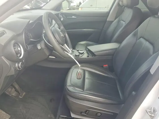 2019 Alfa Romeo Stelvio
