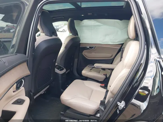 2025 Volvo XC90 Plug-In Hybrid Ultra