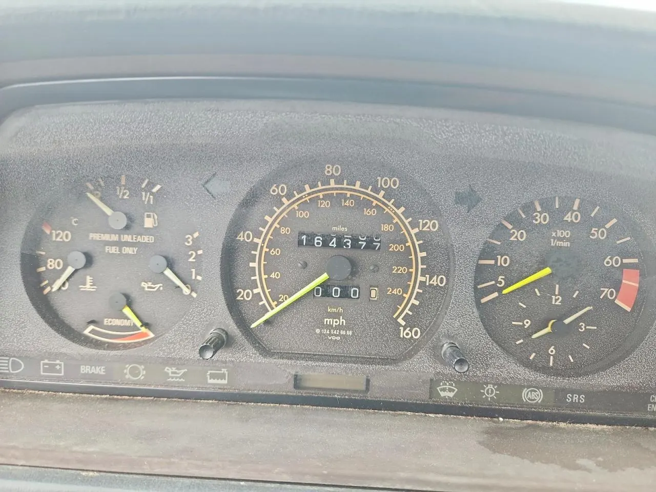 1990 Mercedes-Benz 300 Series 300E