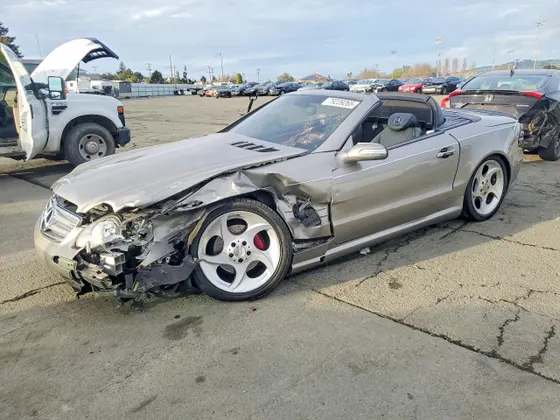 2004 Mercedes-Benz SL-Class SL