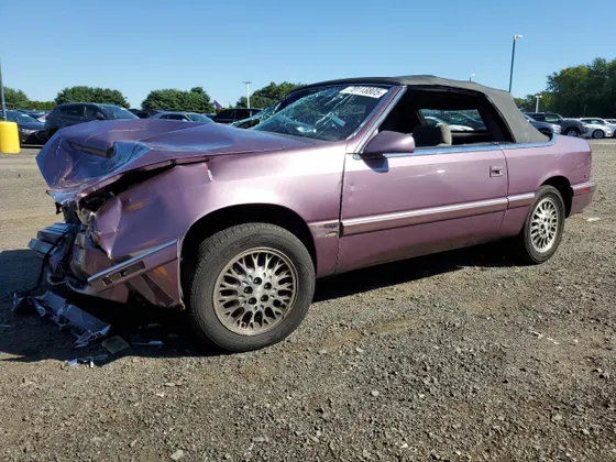 1995 Chrysler LeBaron GTC