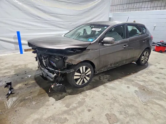2013 Kia Forte 5-Door EX