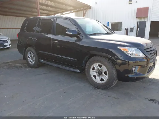 2014 Lexus LX 570