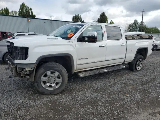 2018 GMC Sierra 3500HD SLT
