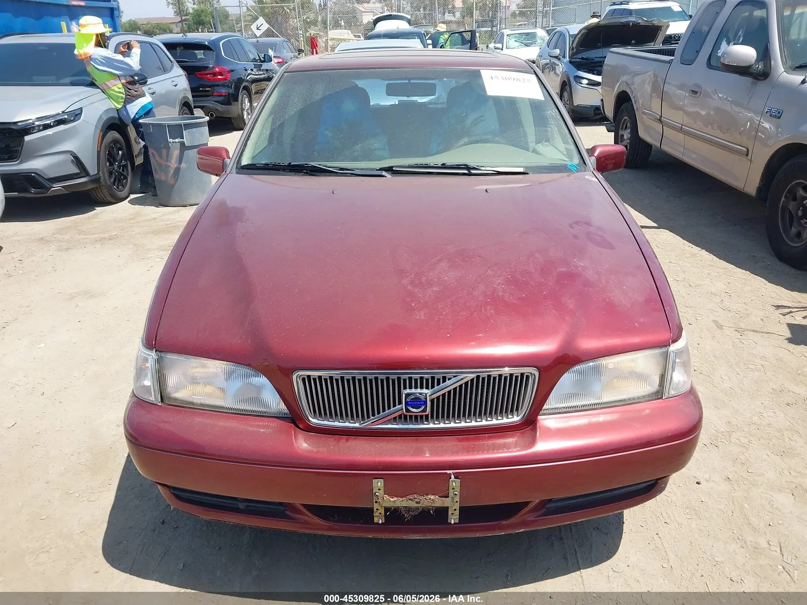 2000 Volvo V70 GLT