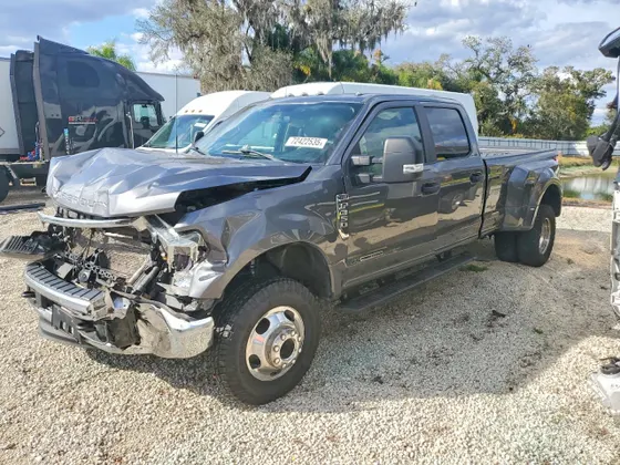 2022 Ford Super Duty F-350 DRW King Ranch