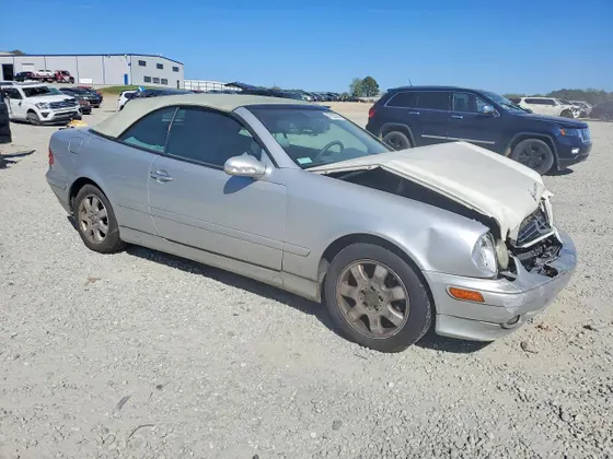 2003 Mercedes-Benz CLK-Class 3.2L