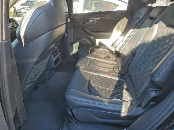 2021 Audi SQ7 Prestige