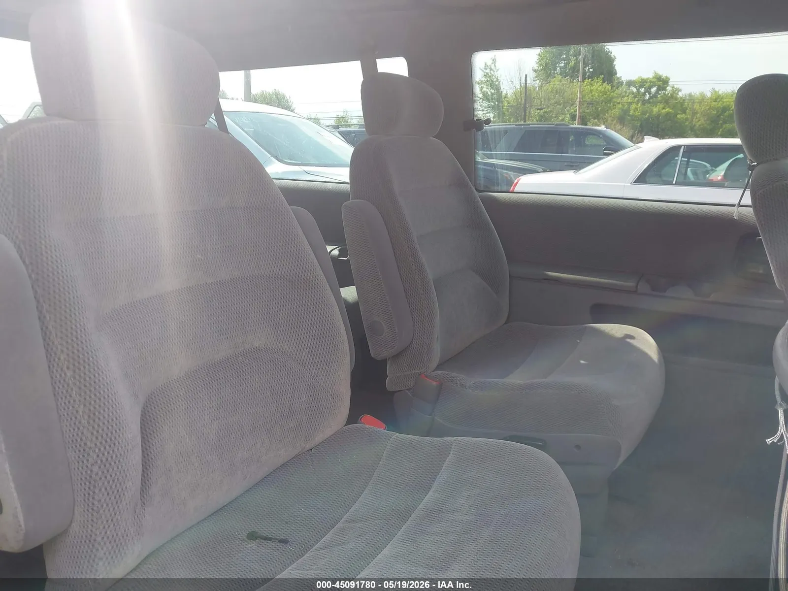 1992 Plymouth GRAND VOYAGER LE