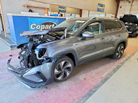2024 Volkswagen Taos SE
