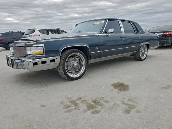 1990 Cadillac Brougham