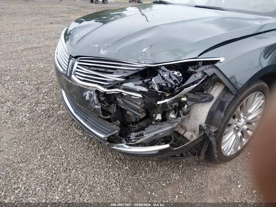 2016 Lincoln MKZ