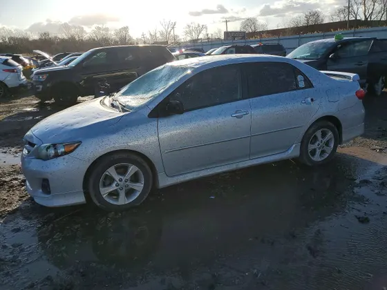 2013 Toyota Corolla LE