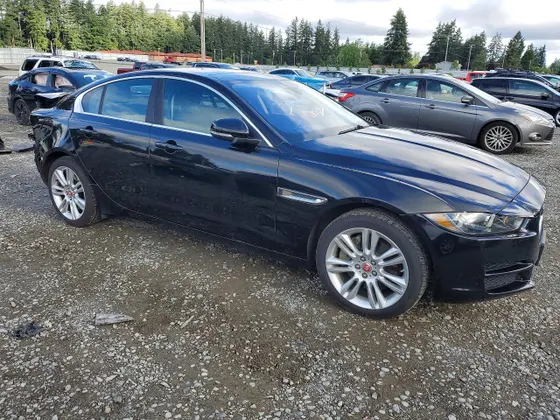 2019 Jaguar XE 25t