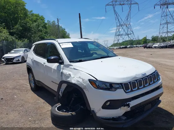 2022 Jeep Compass Latitude Lux