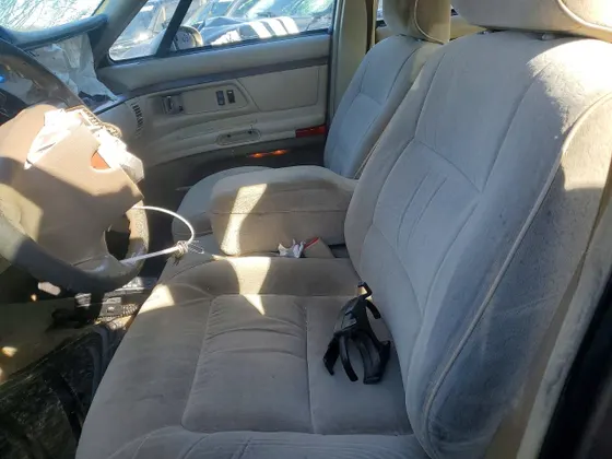 1999 Oldsmobile 88 LS