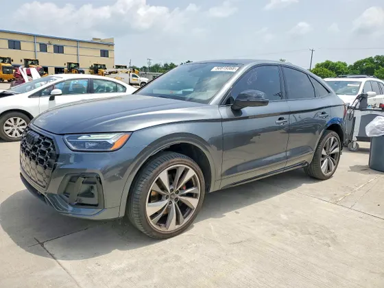 2024 Audi SQ5 Sportback Premium Plus