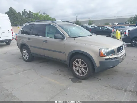 2004 Volvo XC90 T6