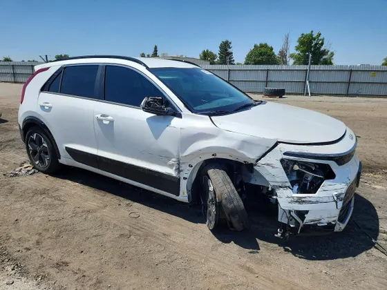 2025 Kia Niro EV Wind
