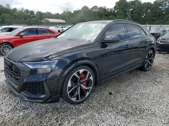 2021 Audi RS Q8