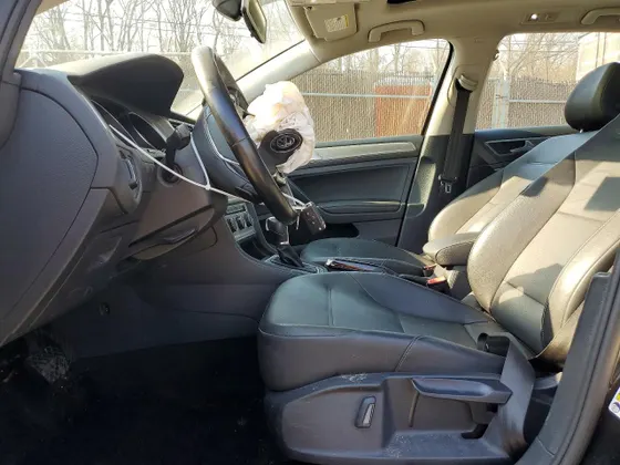 2016 Volkswagen Golf SportWagen TSI S