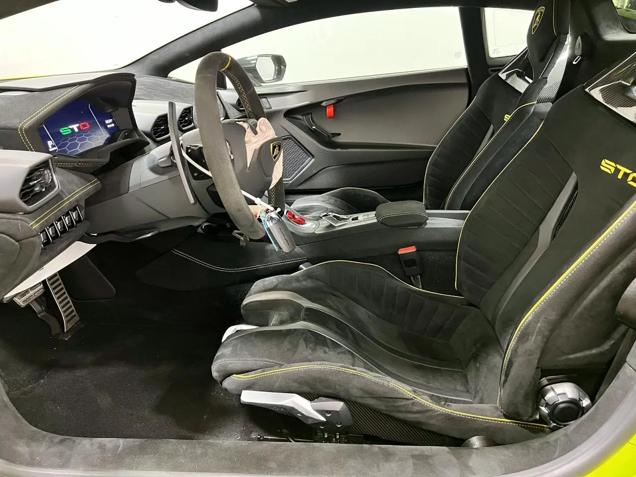 2022 Lamborghini Huracan STO HURACAN