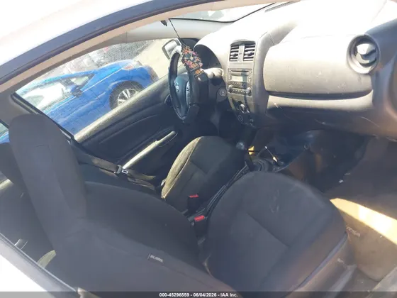 2017 Nissan Versa Sedan S Plus